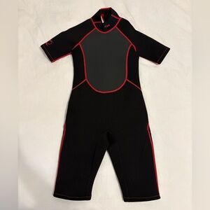 NWT Junior L DBX Shorty Wetsuit